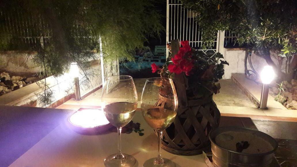 A Casa di Giuseppe 2 Bed and Breakfast Carini Esterno foto